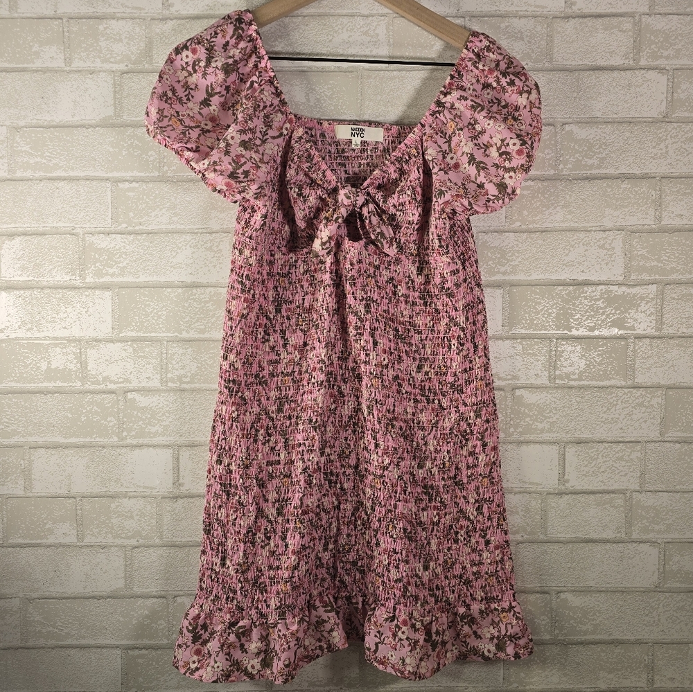 Madden NYC Floral Pink Sweetheart Tie Cut Out Smocked Bodycon Dress Juniors L